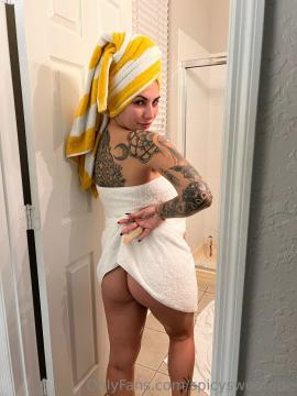 OnlyFans - Spicysweetone / @Spicysweetone Scene 99 — photo 3 of 20