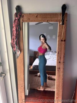 OnlyFans - Spicysweetone / @Spicysweetone Scene 118 — photo 13 of 20