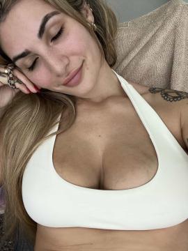 OnlyFans - Spicysweetone / @Spicysweetone Scene 118 — photo 15 of 20