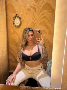 OnlyFans - Spicysweetone / @Spicysweetone Scene 148 — photo 5 of 20
