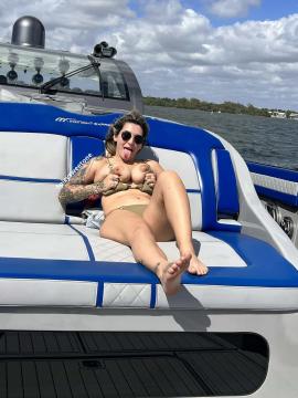 OnlyFans - Spicysweetone / @Spicysweetone Scene 168 — photo 9 of 20