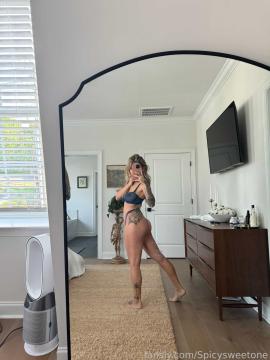 OnlyFans - Spicysweetone / @Spicysweetone Scene 175