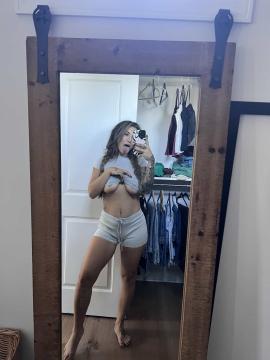 OnlyFans - Spicysweetone / @Spicysweetone Scene 184 — photo 1 of 20