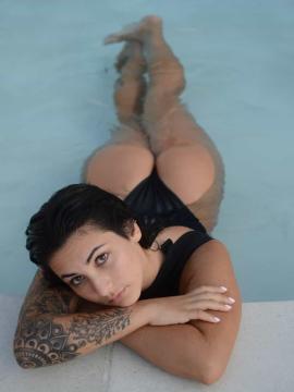 OnlyFans - Spicysweetone / @Spicysweetone Scene 196 — photo 7 of 20