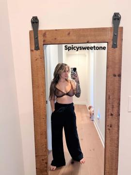 OnlyFans - Spicysweetone / @Spicysweetone Scene 210