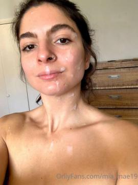 OnlyFans - Mia mae / @mia_mae19 Scene 35 — photo 2 of 20