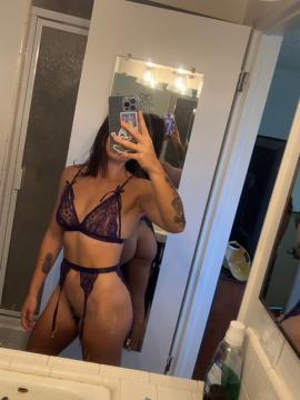OnlyFans - Mia mae / @mia_mae19 Scene 77 — photo 19 of 20