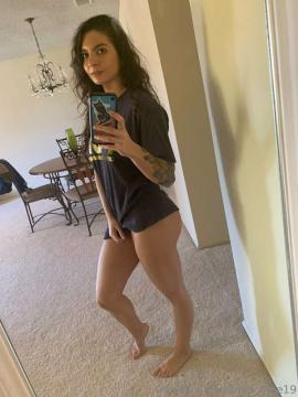 OnlyFans - Mia mae / @mia_mae19 Scene 94 — photo 9 of 20