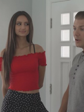 Eliza Ibarra is having an affair with the babysitter Lulu Chu but so is her hubby which makes a threesum inevitable — photo 1 of 16