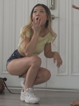 Eliza Ibarra is having an affair with the babysitter Lulu Chu but so is her hubby which makes a threesum inevitable — photo 12 of 16