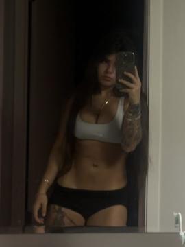 OnlyFans - raelee rudolph / @raeleerudolph22 Scene 12 — photo 17 of 20