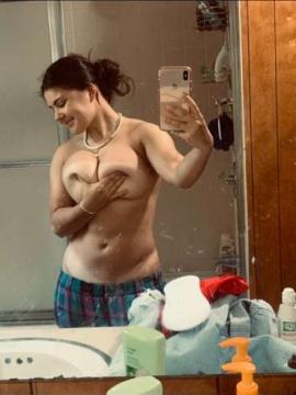 OnlyFans - raelee rudolph / @raeleerudolph22 Scene 20 — photo 8 of 20