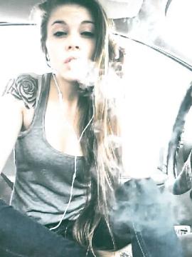 OnlyFans - Smoking_babee / @smoking_babee Scene 9 — photo 19 of 20