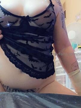 OnlyFans - Smoking_babee / @smoking_babee Scene 107 — photo 14 of 20