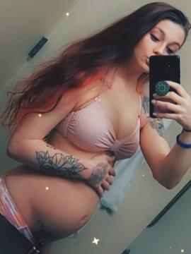 OnlyFans - Smoking_babee / @smoking_babee Scene 112 — photo 4 of 20