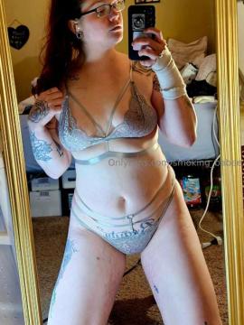 OnlyFans - Smoking_babee / @smoking_babee Scene 116 — photo 4 of 20