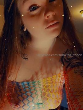 OnlyFans - Smoking_babee / @smoking_babee Scene 117 — photo 17 of 20
