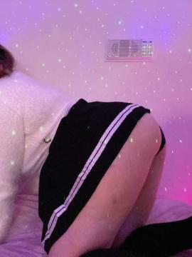 OnlyFans - Zaraliee / @zaraliee Scene 27 — photo 17 of 20