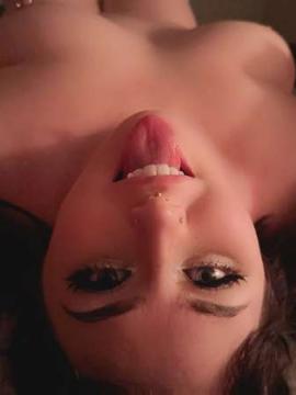 OnlyFans - Zaraliee / @zaraliee Scene 63 — photo 19 of 20