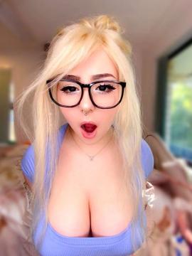 OnlyFans - Zaraliee / @zaraliee Scene 79 — photo 9 of 20