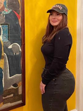 OnlyFans - Ana Pessack / @thebumbumqueen Scene 1 — photo 9 of 20