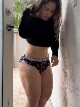 OnlyFans - Ana Pessack / @thebumbumqueen Scene 5 — photo 12 of 20