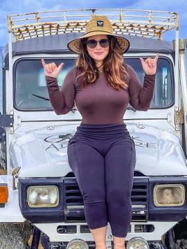 OnlyFans - Ana Pessack / @thebumbumqueen Scene 30 — photo 12 of 20
