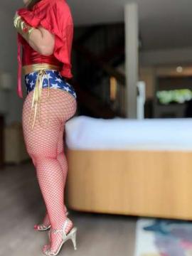 OnlyFans - Ana Pessack / @thebumbumqueen Scene 40 — photo 3 of 20
