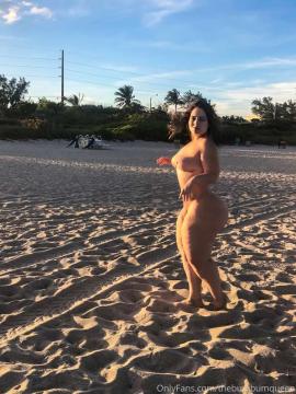 OnlyFans - Ana Pessack / @thebumbumqueen Scene 63 — photo 7 of 20