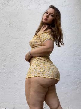 OnlyFans - Ana Pessack / @thebumbumqueen Scene 69 — photo 3 of 20