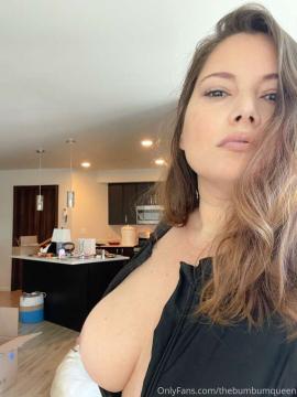 OnlyFans - Ana Pessack / @thebumbumqueen Scene 76 — photo 6 of 20