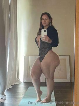 OnlyFans - Ana Pessack / @thebumbumqueen Scene 123 — photo 17 of 20