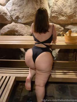 OnlyFans - Ana Pessack / @thebumbumqueen Scene 132 — photo 11 of 20
