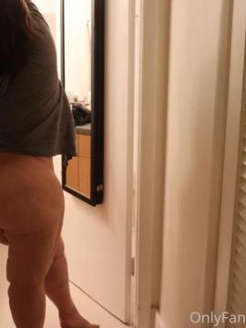 OnlyFans - Ana Pessack / @thebumbumqueen Scene 147 — photo 10 of 20