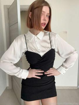 OnlyFans - Fay / @FlameyFay Scene 1 — photo 4 of 20