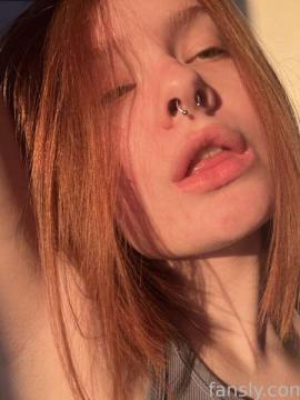 OnlyFans - Fay / @FlameyFay Scene 1 — photo 6 of 20