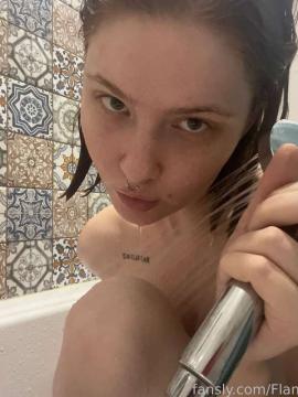 OnlyFans - Fay / @FlameyFay Scene 1 — photo 9 of 20