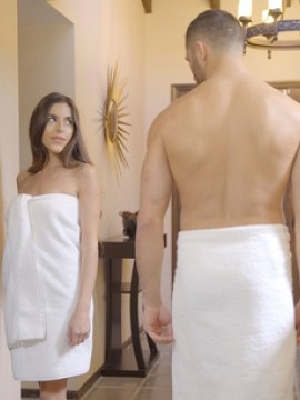 Spinner coed Arielle Faye daydreams about her lover in the shower then enacts her fantasy when he joins her — photo 1 of 16