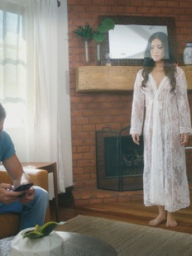Sexy horny ghost Alina Lopez makes herself real enough to seduce the new renter into satisfying all her hottest desires — photo 5 of 16