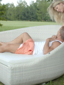 Stunning blonde Mary Kalisy peels off her clothes and surprises her man with an outdoor stiffie ride in her trimmed twat — photo 2 of 16