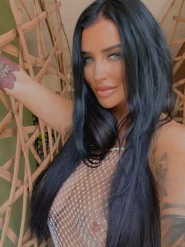 OnlyFans - B O U V S / @bouvs Scene 8 — photo 9 of 20