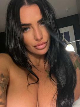 OnlyFans - B O U V S / @bouvs Scene 11 — photo 12 of 20