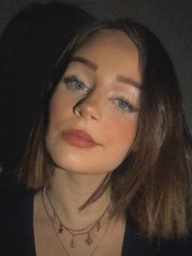 OnlyFans - Clara Ellis / @onlycellis Scene 1 — photo 2 of 20