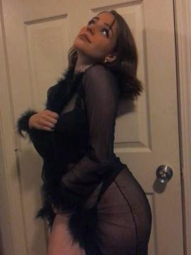 OnlyFans - Clara Ellis / @onlycellis Scene 38 — photo 17 of 20
