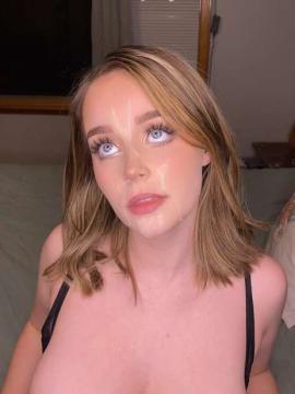 OnlyFans - Clara Ellis / @onlycellis Scene 63 — photo 5 of 20