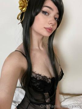OnlyFans - ren ♡ / @valkcy Scene 2 — photo 19 of 20