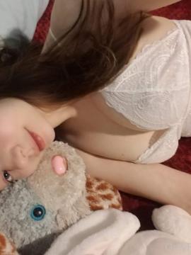 OnlyFans - ren ♡ / @valkcy Scene 3 — photo 18 of 20