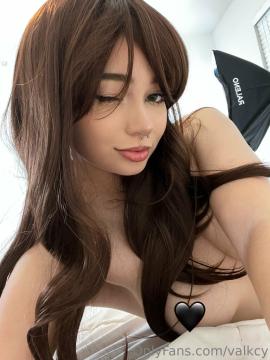 OnlyFans - ren ♡ / @valkcy Scene 6 — photo 5 of 20