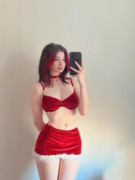 OnlyFans - ren ♡ / @valkcy Scene 10 — photo 2 of 20