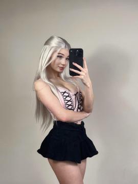 OnlyFans - ren ♡ / @valkcy Scene 11 — photo 4 of 20